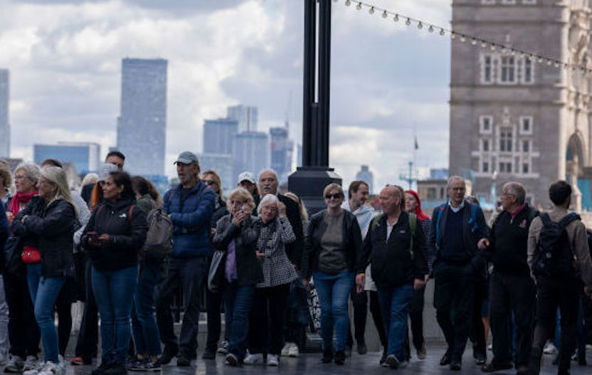 People are waiting in line over 30 hours to pay respects at Queen Elizabeth’s coffin