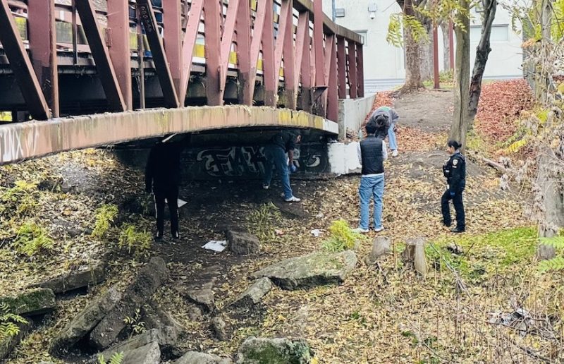 Medford Police Department partners with Rogue Valley Adventist Academy for community cleanup