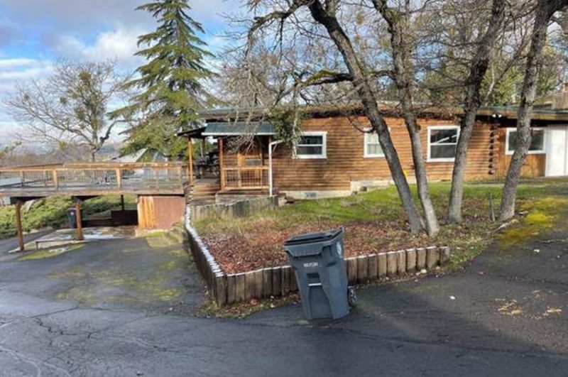 Crash at East Medford Intersection Leaves Significant Damage to Homeowner’s Yard