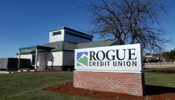 Rogue Credit Union Raises Over $200,000 for Asante Rogue Regional Medical Center
