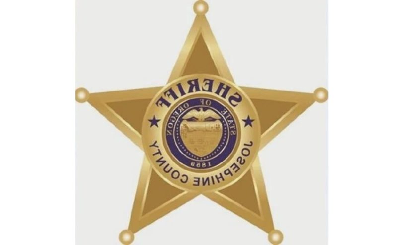 Motorcycle Crash Claims Life of 22-Year-Old in Grants Pass