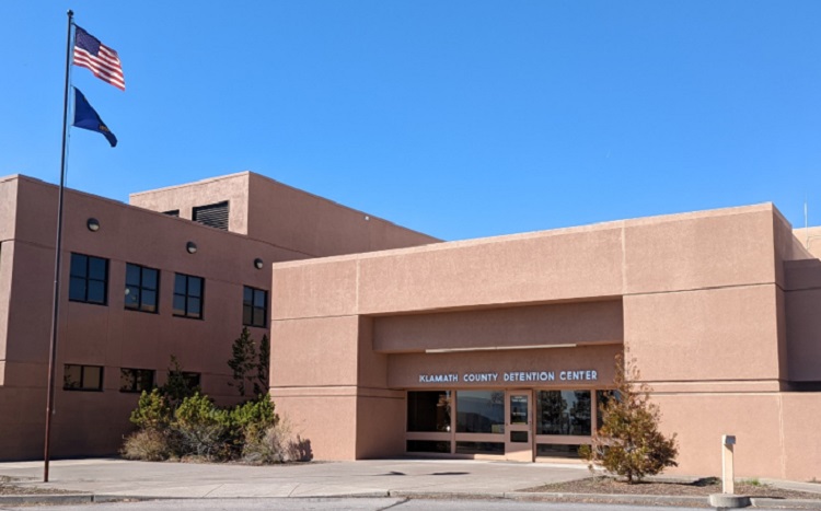 Klamath County Takes Action to Address Jail Staffing Shortages and Public Safety Concerns