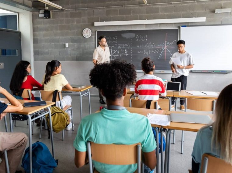 Oregon Shuts Down Key Literacy and Math Programs Due to Federal Funding Cuts